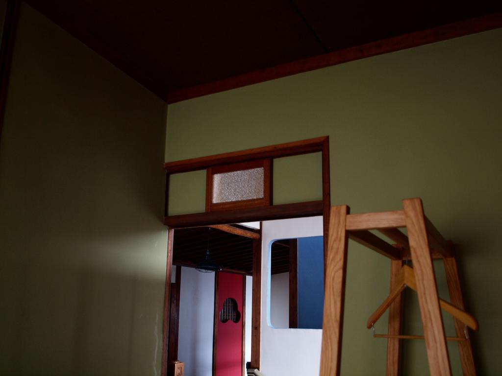 Hostel Tunnel Kitakjúšú Pokoj fotografie